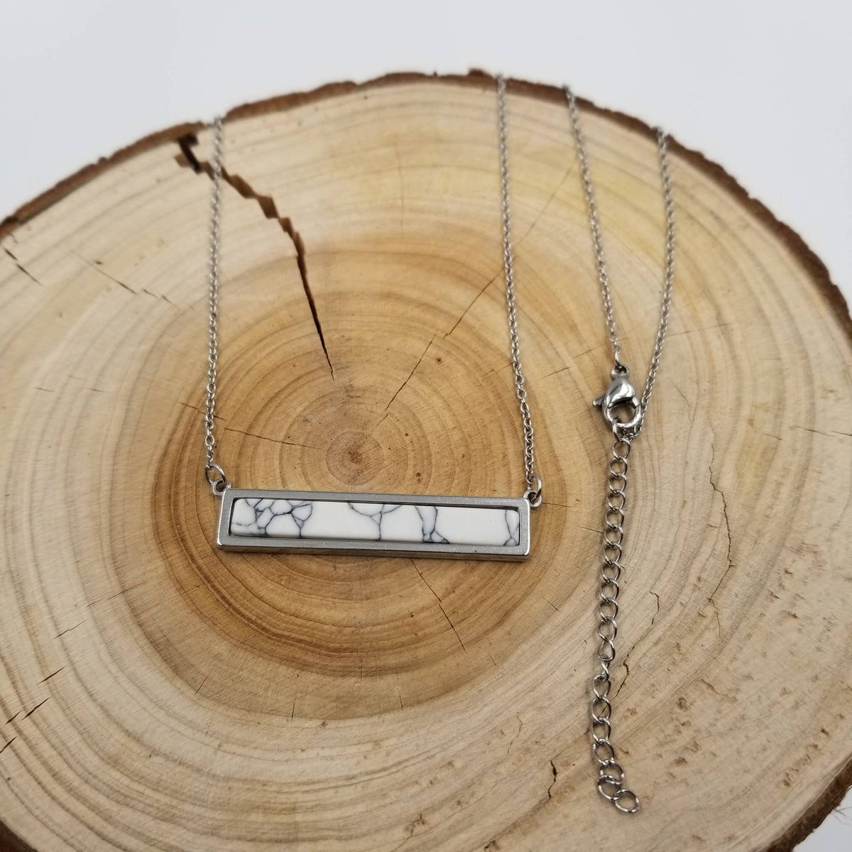 CHAKRA JEWELRY - Stick Turquoise Necklace: Black