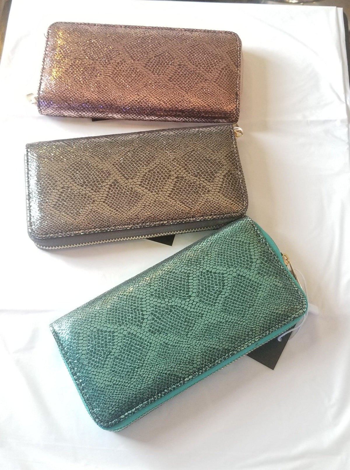 Python Metallic Wallet - The Fringe Spa'Tique