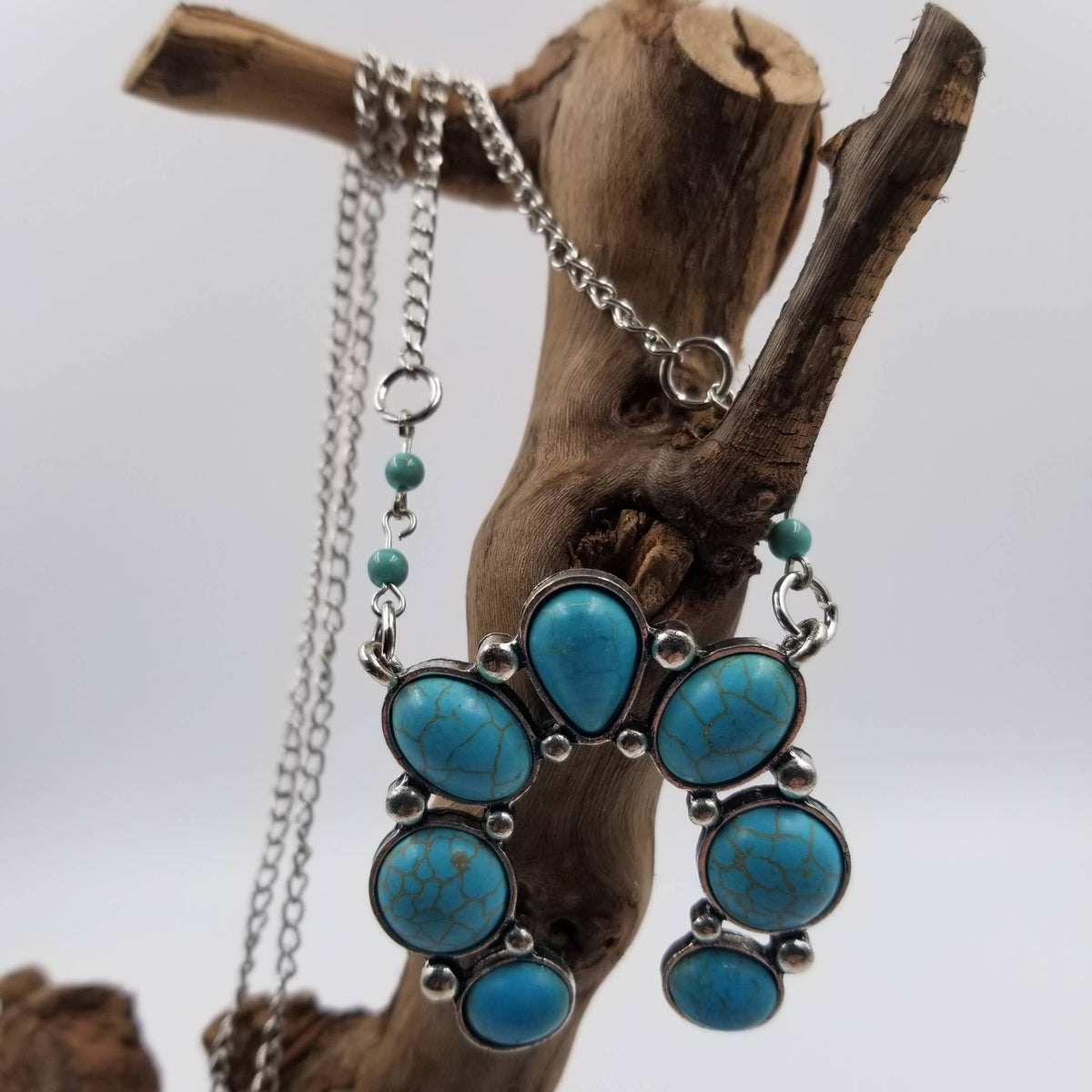 CHAKRA JEWELRY - Turquoise Squash Necklace