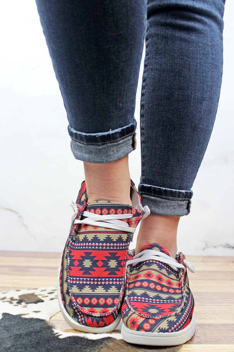 Fashion Sneaker - The Fringe Spa'Tique